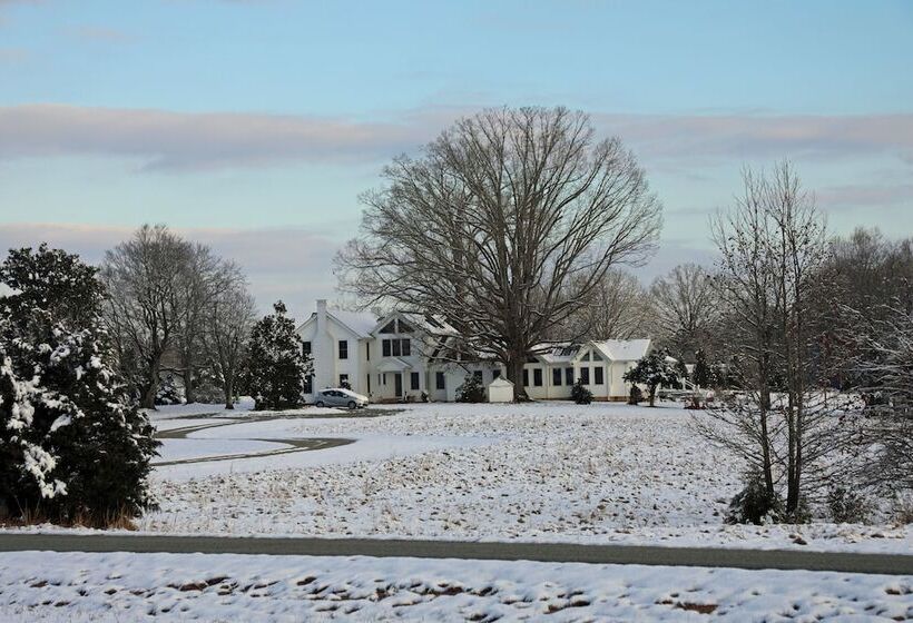 ベッドアンドブレックファースト Villa Cathedral