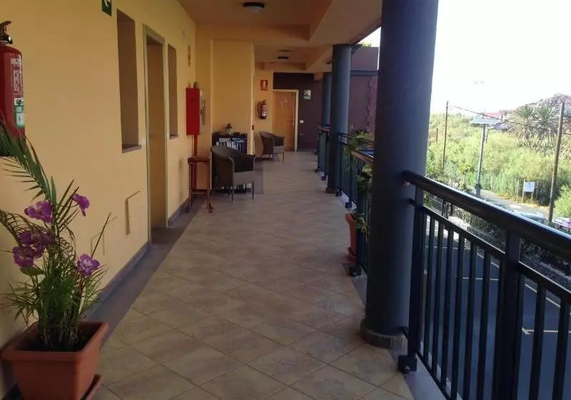 ホテル Apartamentos Chijeré Faro Del Inglés