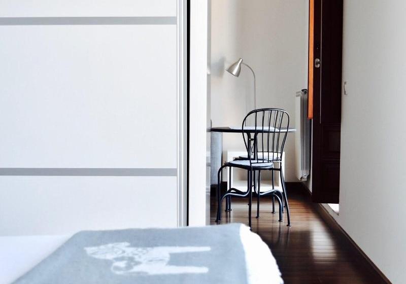 Отель Apartamentos Turisticos Rincones Del Vino