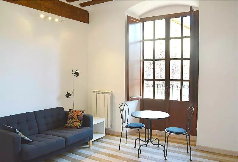 Hotelli Apartamentos Turisticos Rincones Del Vino