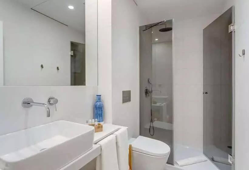 Hotelli Oporto Home Wine Cellars