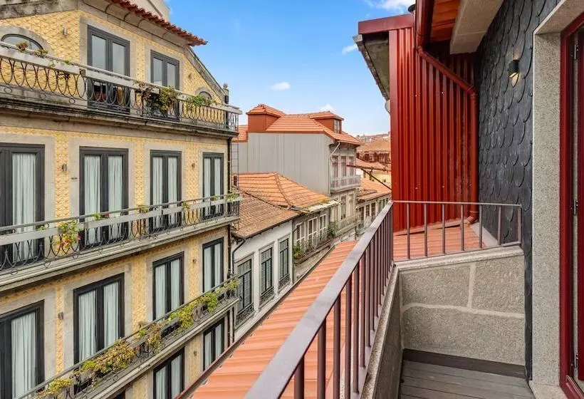 Hotelli Oporto Home Wine Cellars