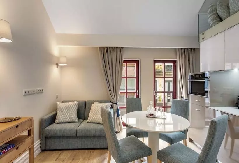 Hotelli Oporto Home Wine Cellars