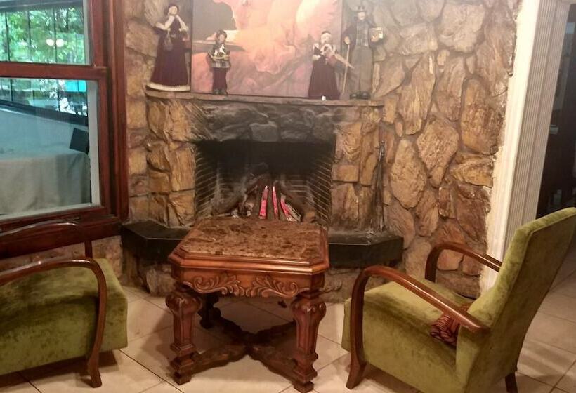 بنسيون Beyaz Butik Otel