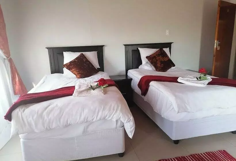 Majatalo Rose And Thorn Guesthouse   Adults Only