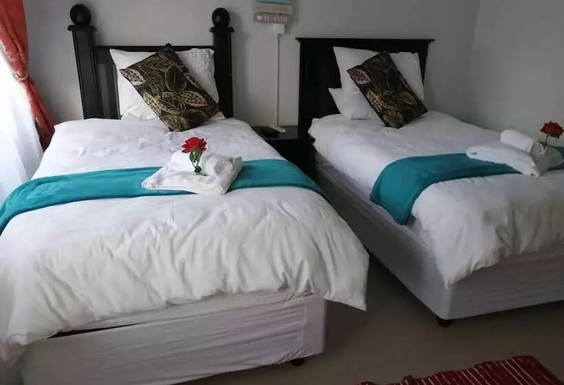 Majatalo Rose And Thorn Guesthouse   Adults Only