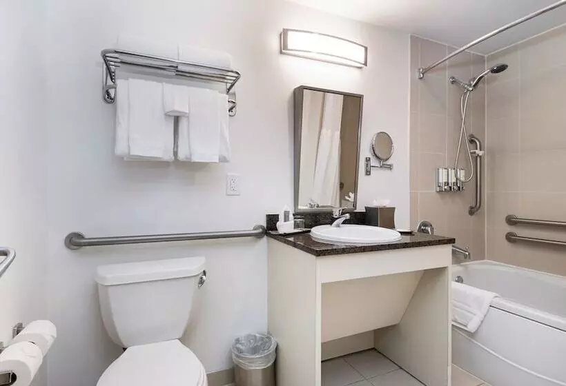 Private Oasis At Arya