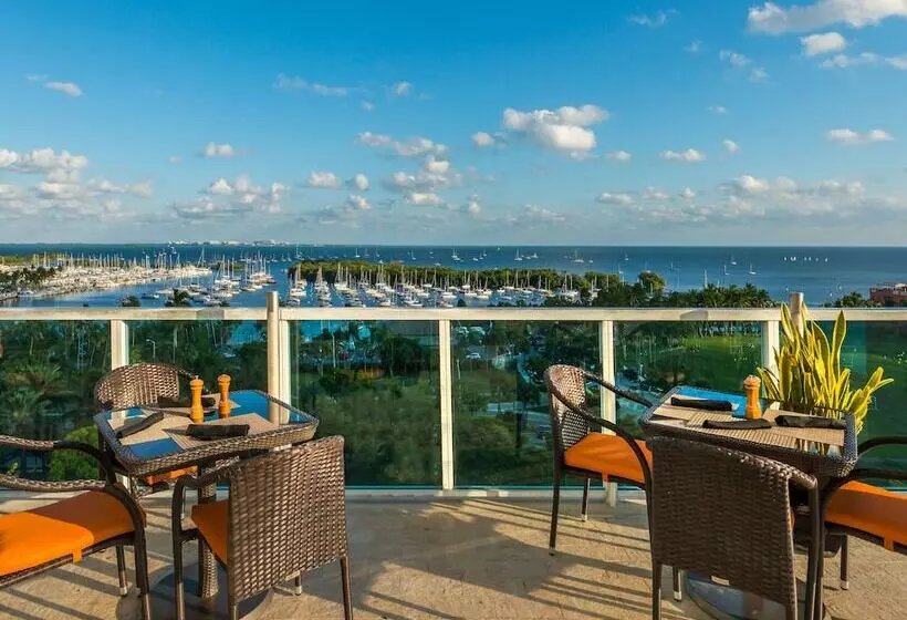 Private Oasis At Arya