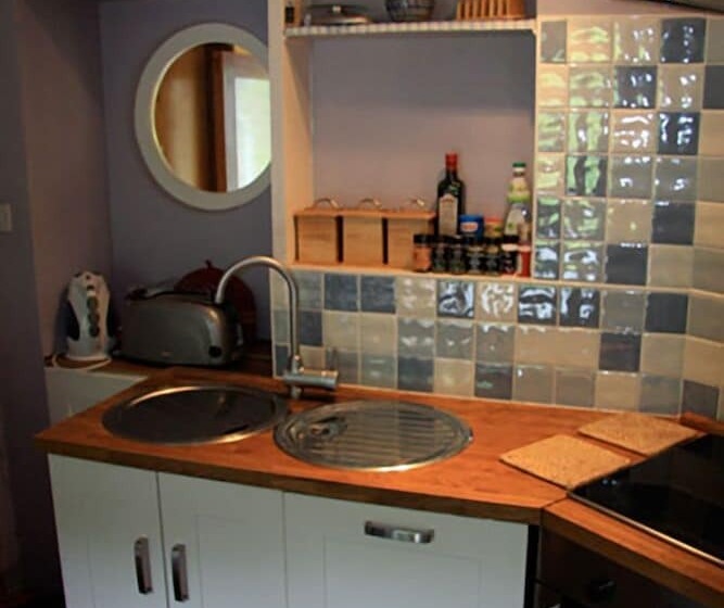 Cwm Irfon Lodge Cottages