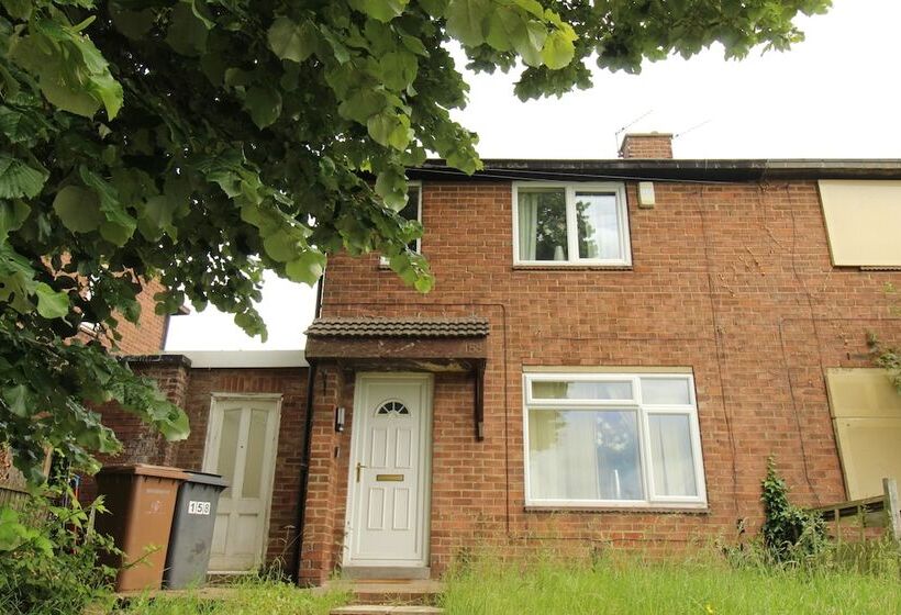 בית מלון כפרי Cowsley House