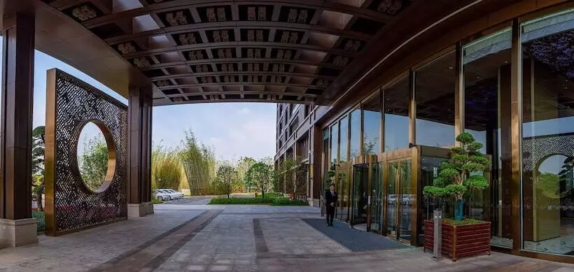 Hotelli Holiday Inn Resort Maoshan Hot Spring, An Ihg