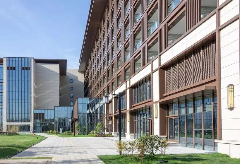 Hotelli Holiday Inn Resort Maoshan Hot Spring, An Ihg