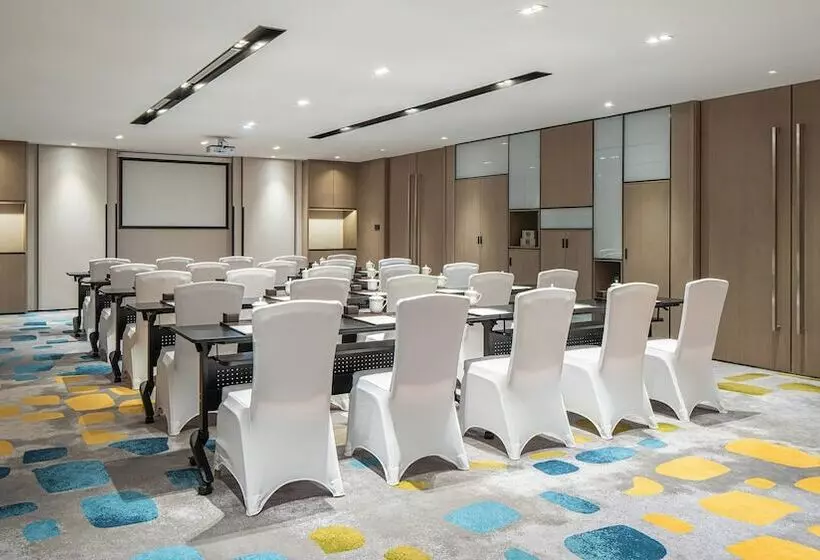 Hotelli Holiday Inn Resort Maoshan Hot Spring, An Ihg