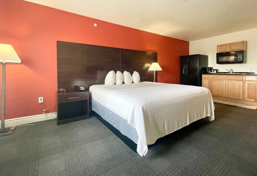 Отель Fairbridge Inn & Suites Cuero