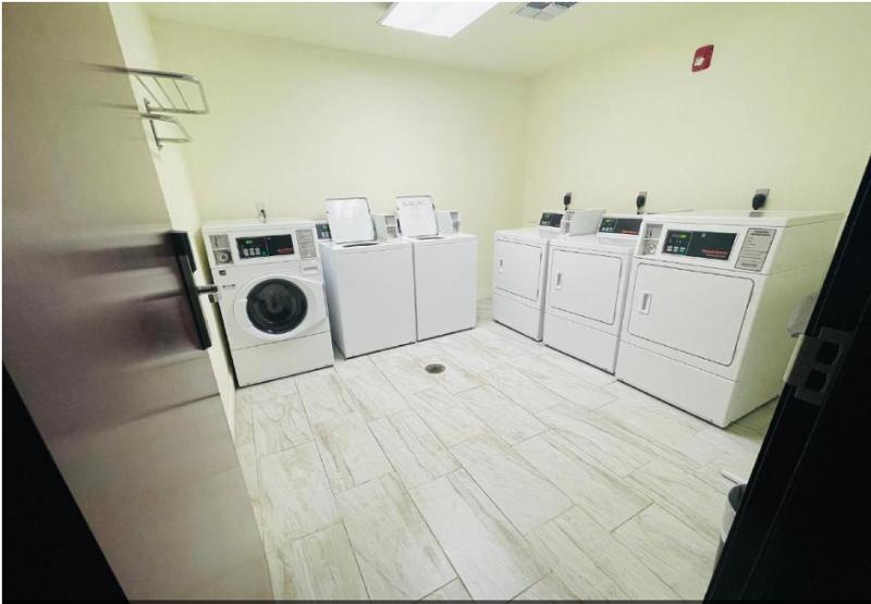 Отель Fairbridge Inn & Suites Cuero