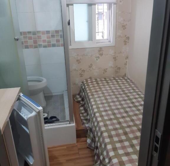 Cămin Happy House Jongno