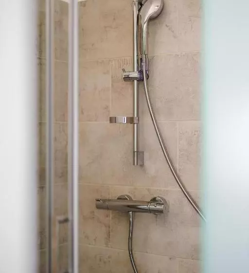 تختخواب و صبحانه Miracolo Di Mare Trend