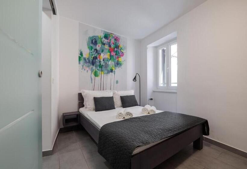 تختخواب و صبحانه Miracolo Di Mare Trend