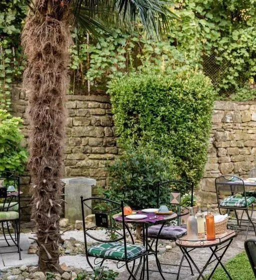 تختخواب و صبحانه Miracolo Di Mare Trend