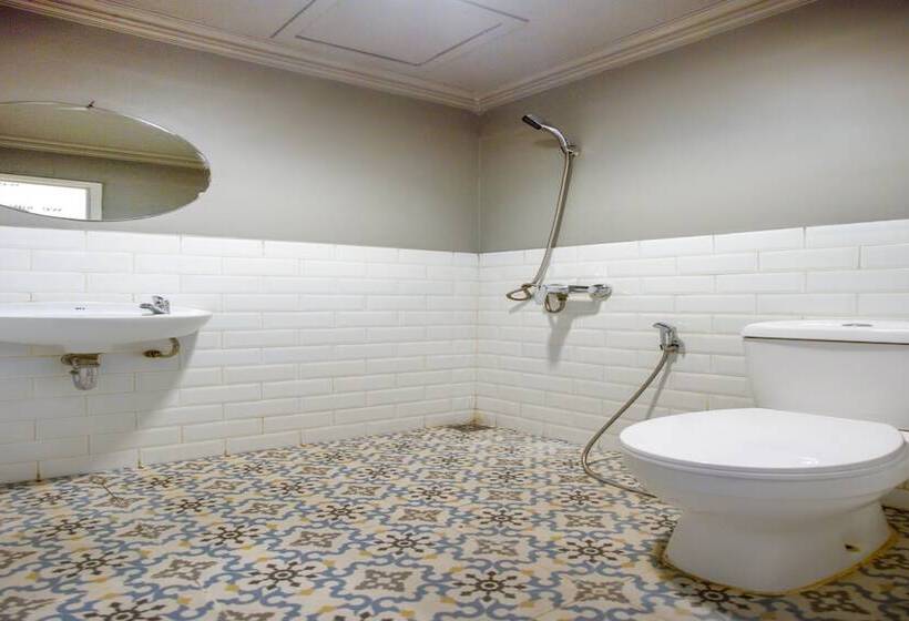 Hotel Oyo 3785 Kemayoran Residence