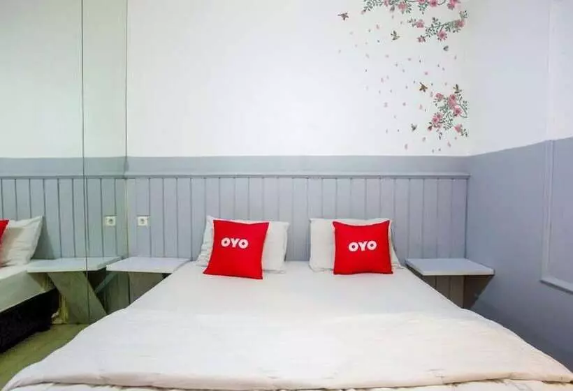 ホテル Oyo 3785 Kemayoran Residence