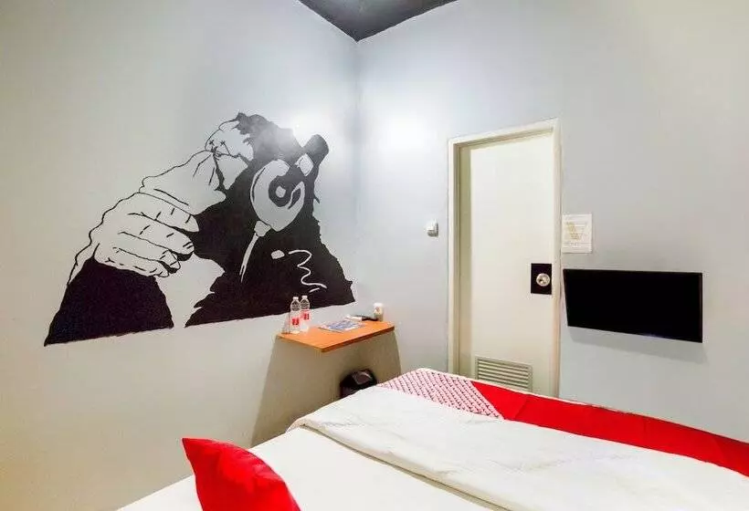 ホテル Oyo 3785 Kemayoran Residence