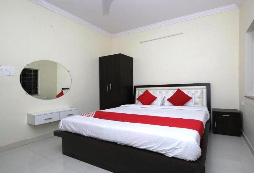 هتل Oyo 41159  Royal Inn