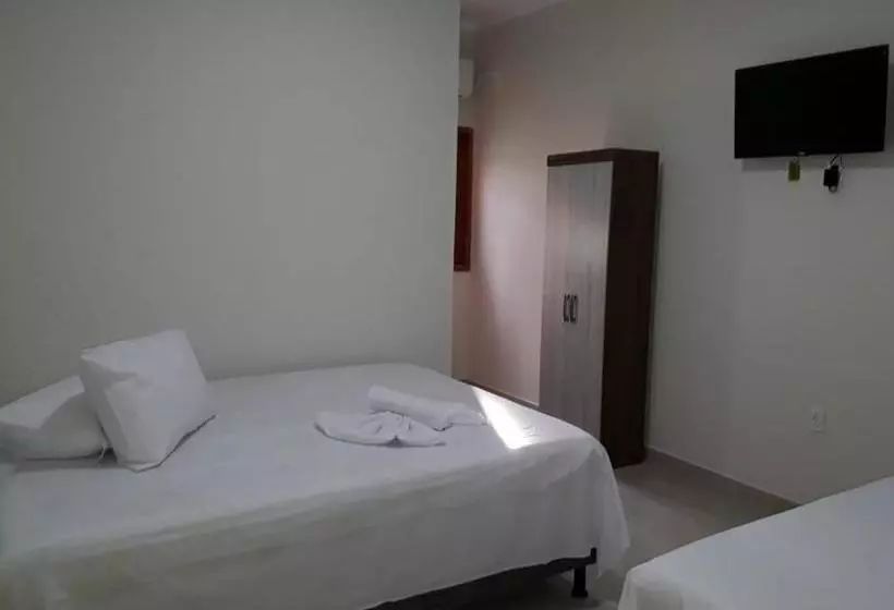 Majatalo Pousada Canoa De Tolda Ii