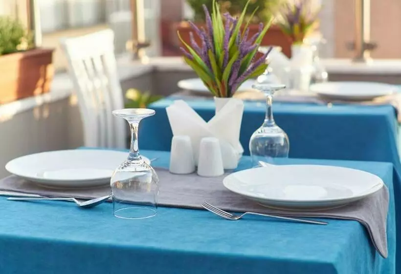 Renzo Hotel   Special Category