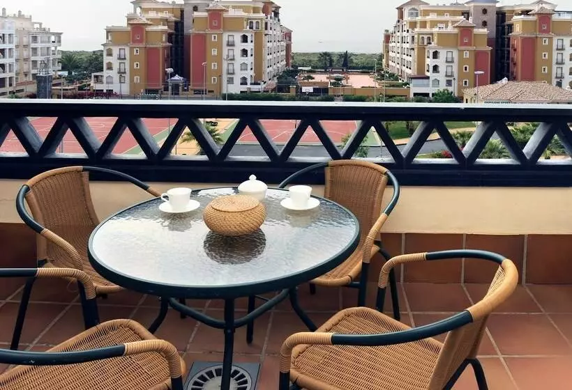 Apartamentos Leo El Faro - Marina