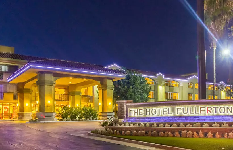 호텔 The Fullerton
