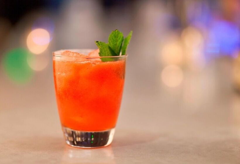 Ac Hotel By Marriott New Orleans French Quarter