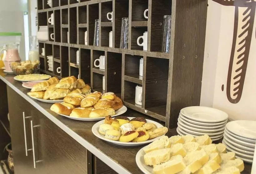 Отель Alto Parana