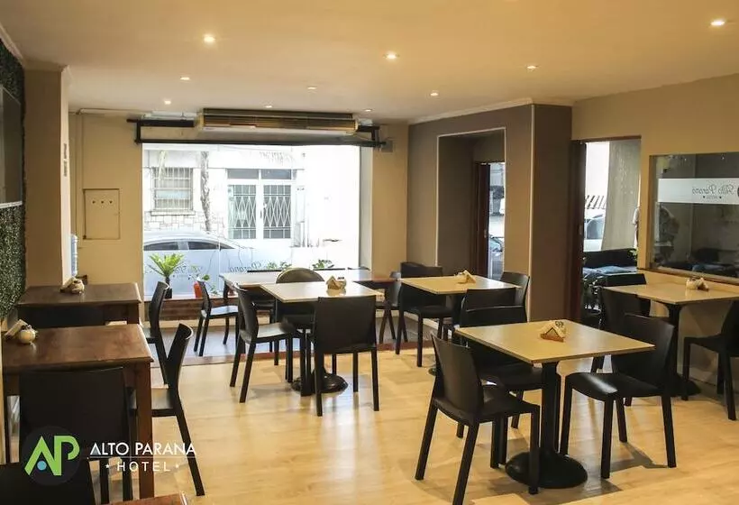 Отель Alto Parana