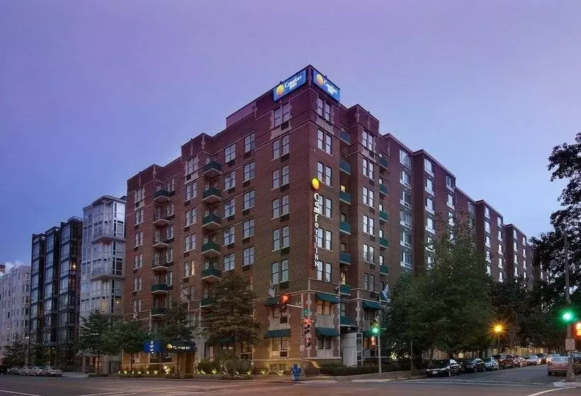 ホテル Comfort Inn Downtown Dc Convention Center