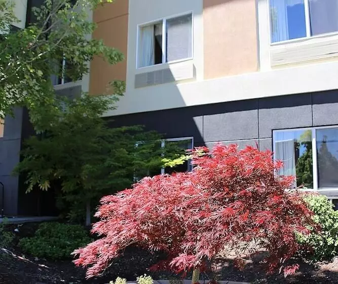 Holiday Inn Express Hotel & Suites Ashland, An Ihg