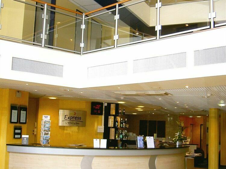 בית מלון כפרי Holiday Inn Express Grenoblebernin