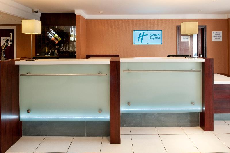 هتل Holiday Inn Express Leeds East, An Ihg