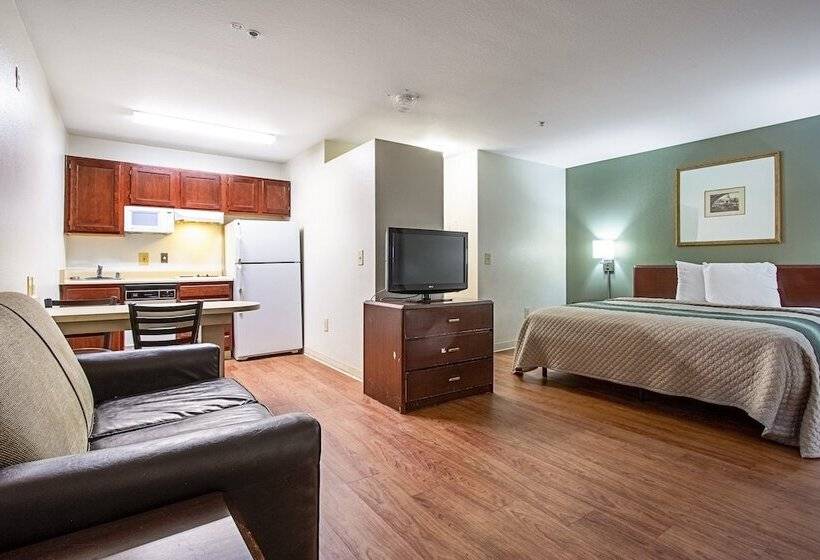 בית מלון כפרי Hometowne Studios By Red Roof Phoenix   Black Canyon Highway