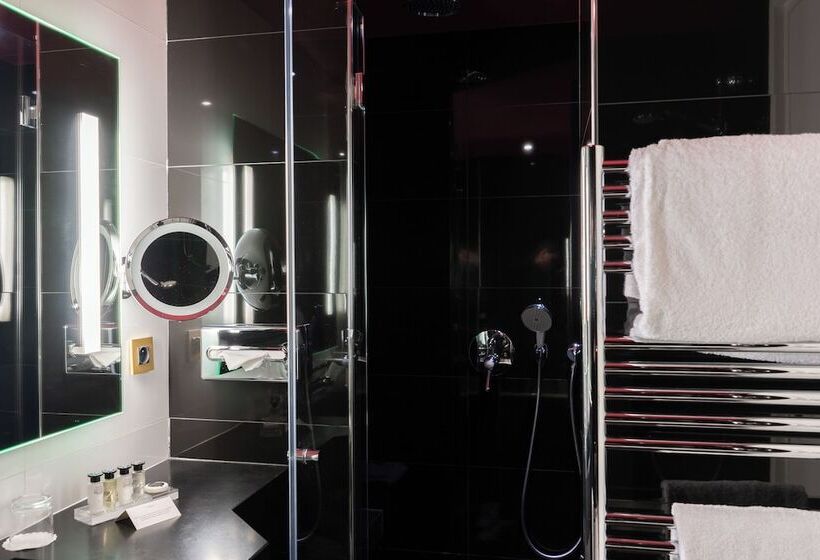 هتل Le Belmont Paris