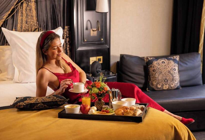 هتل Le Belmont Paris