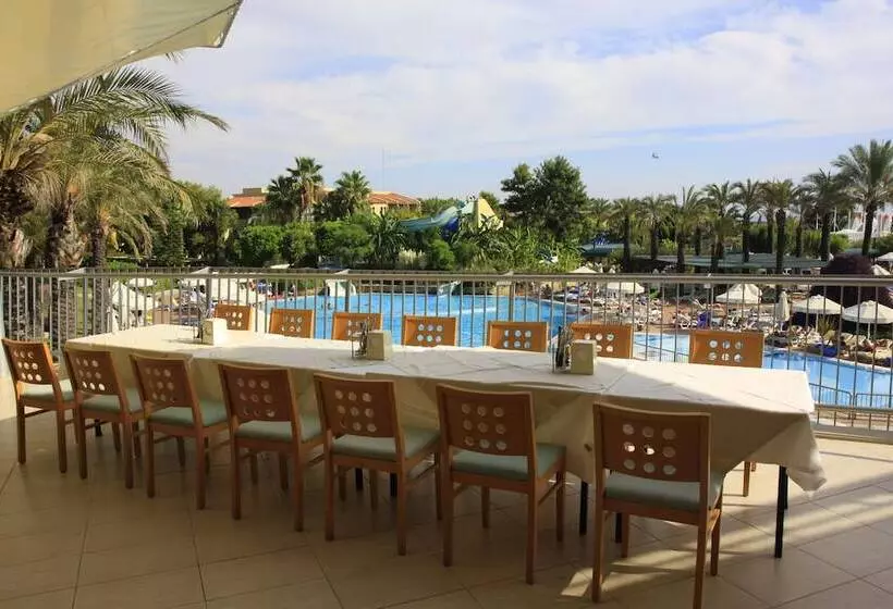 Отель Aqi Pegasos World