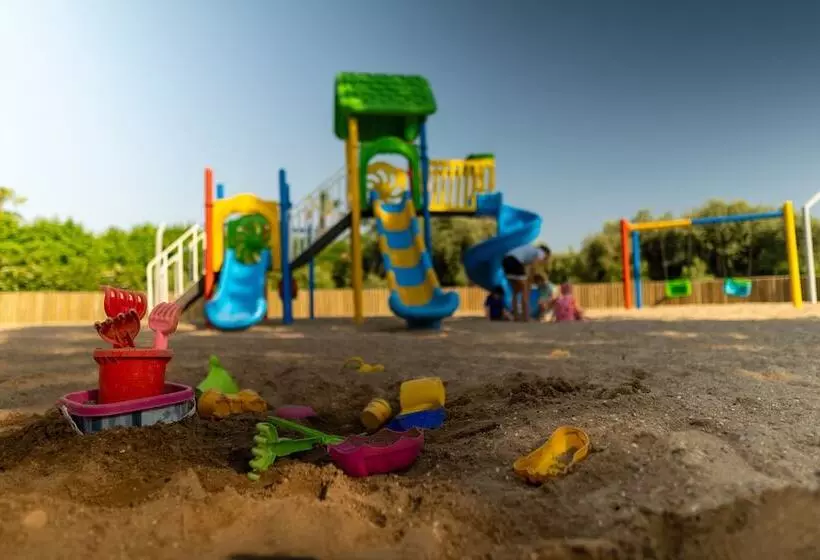 Отель Aqi Pegasos World