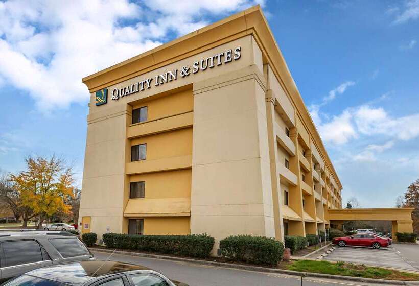 فندق Quality Inn & Suites Raleigh Durham Airport