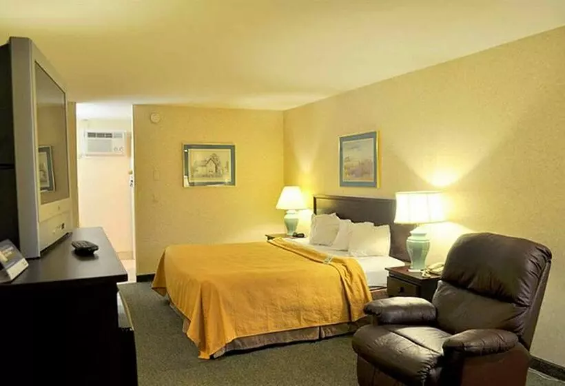 هتل Quality Inn Yakima Near State Fair Park