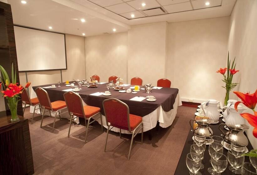 هتل Regal Pacific Puerto Madero