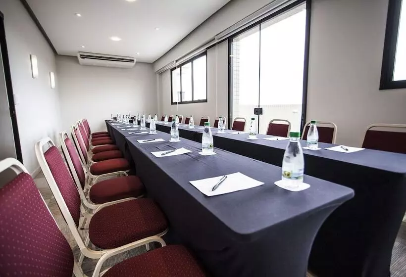 Rio Hotel By Bourbon Curitiba