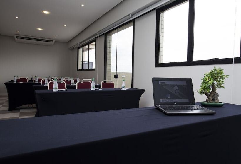 Rio Hotel By Bourbon Curitiba