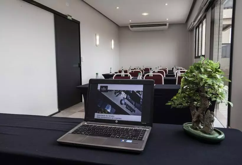 Rio Hotel By Bourbon Curitiba