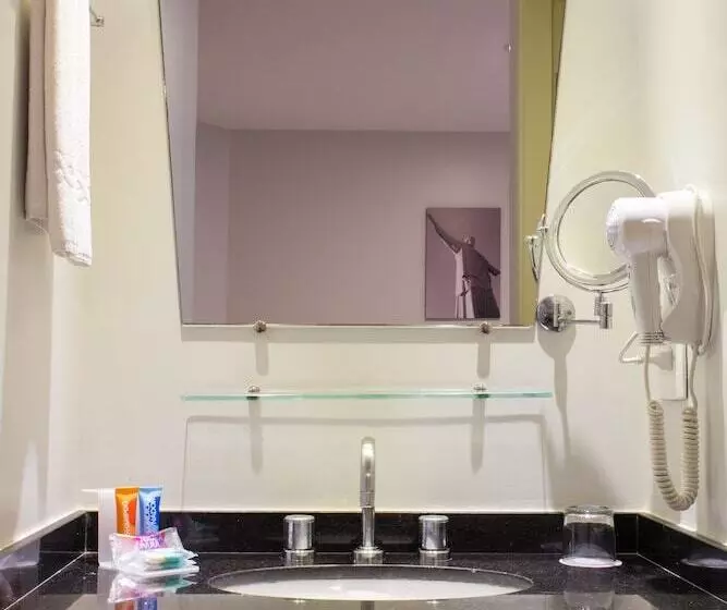 Rio Hotel By Bourbon Curitiba